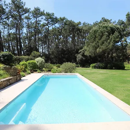 Villa Elegant For 10 With Pool In The Heart Of An Ocean-view Setting Talmont-Saint-Hilaire