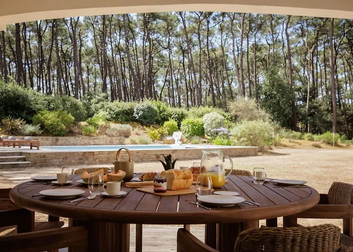 Elegant For 10 With Pool In The Heart Of An Ocean-view Setting Вилла Talmont-Saint-Hilaire