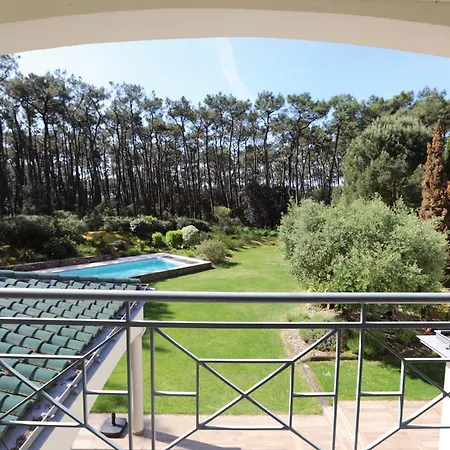 Elegant For 10 With Pool In The Heart Of An Ocean-view Setting *