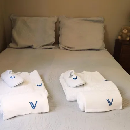 Vila Elegant For 10 With Pool In The Heart Of An Ocean-view Setting *