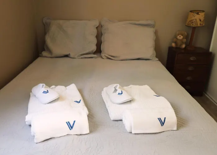 וילה Elegant For 10 With Pool In The Heart Of An Ocean-view Setting *